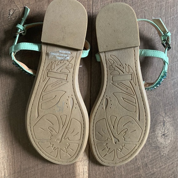 Cute Sea Green Sandals - Picture 6 of 6